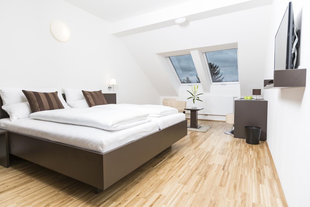 Gaestezimmer By Joechlinger Gerasdorf bei Wien Quarto foto